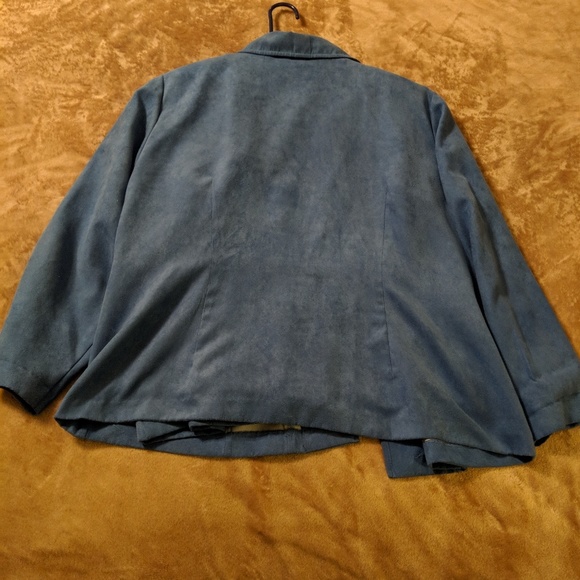 3 piece pant suit - Picture 2 of 7